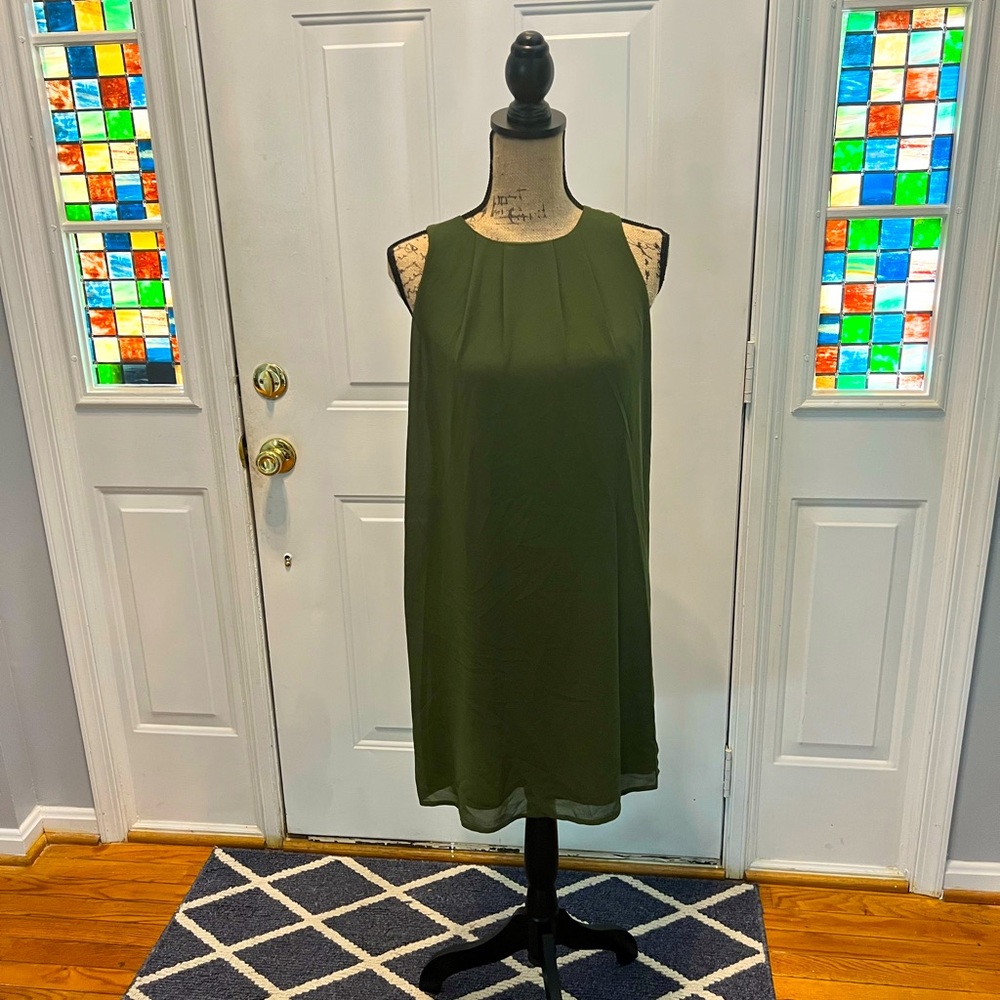 Olive green sleeveless shift dress size Medium Naked Zebra